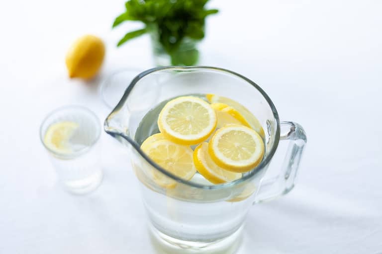benefits of lemon water - lemonade